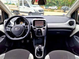 Toyota Aygo (X) 2017 PLAY - ΠΡΟΣΦΟΡΑ - Εγγύηση - Service - CAMERA - MULTIMEDIA-thumb-24