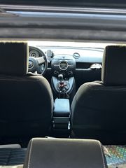 Mazda 2 2009-thumb-8