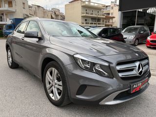 Mercedes-Benz GLA 180 2017-thumb-2