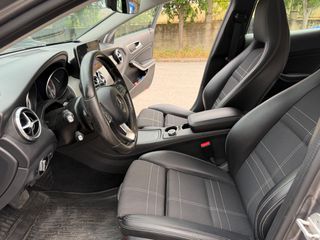 Mercedes-Benz GLA 180 2017-thumb-18