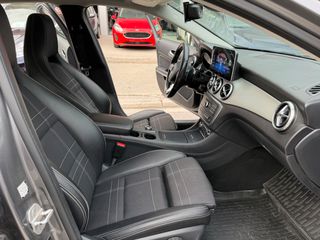 Mercedes-Benz GLA 180 2017-thumb-20