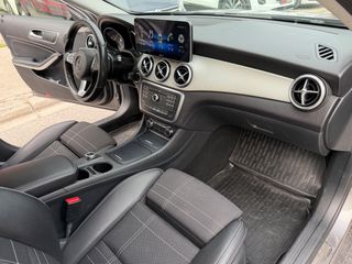 Mercedes-Benz GLA 180 2017-thumb-21
