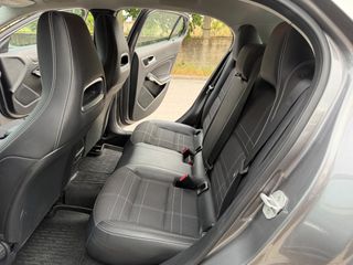 Mercedes-Benz GLA 180 2017-thumb-24