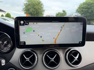 Mercedes-Benz GLA 180 2017-thumb-31