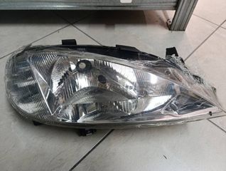 Πωλείται φανάρι μπροστινό δεξί (depo) από Renault Megane 99-02