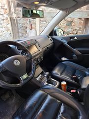 Volkswagen Tiguan 2009 TSI-thumb-2