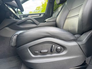 Porsche Cayenne 2024 COUPE -PANO -GTS -CAMS 360 -ΑΕΡΑΝΑΡΤΗΣΗ -BOSE-thumb-36