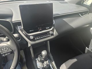 Toyota Corolla Cross 2022 4X4-thumb-5