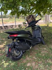 Piaggio Beverly 400 2024 HPE S