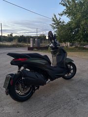 Piaggio Beverly 400 2024 HPE S