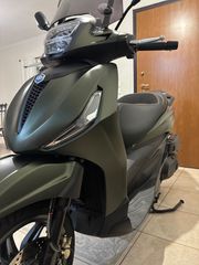 Piaggio Beverly 400 2024 HPE S-thumb-23
