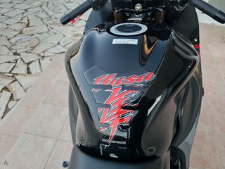 Suzuki GSXR 1300 Hayabusa 2016 Gen 2-thumb-22