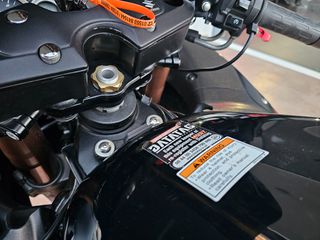 Suzuki GSXR 1300 Hayabusa 2016 Gen 2-thumb-27