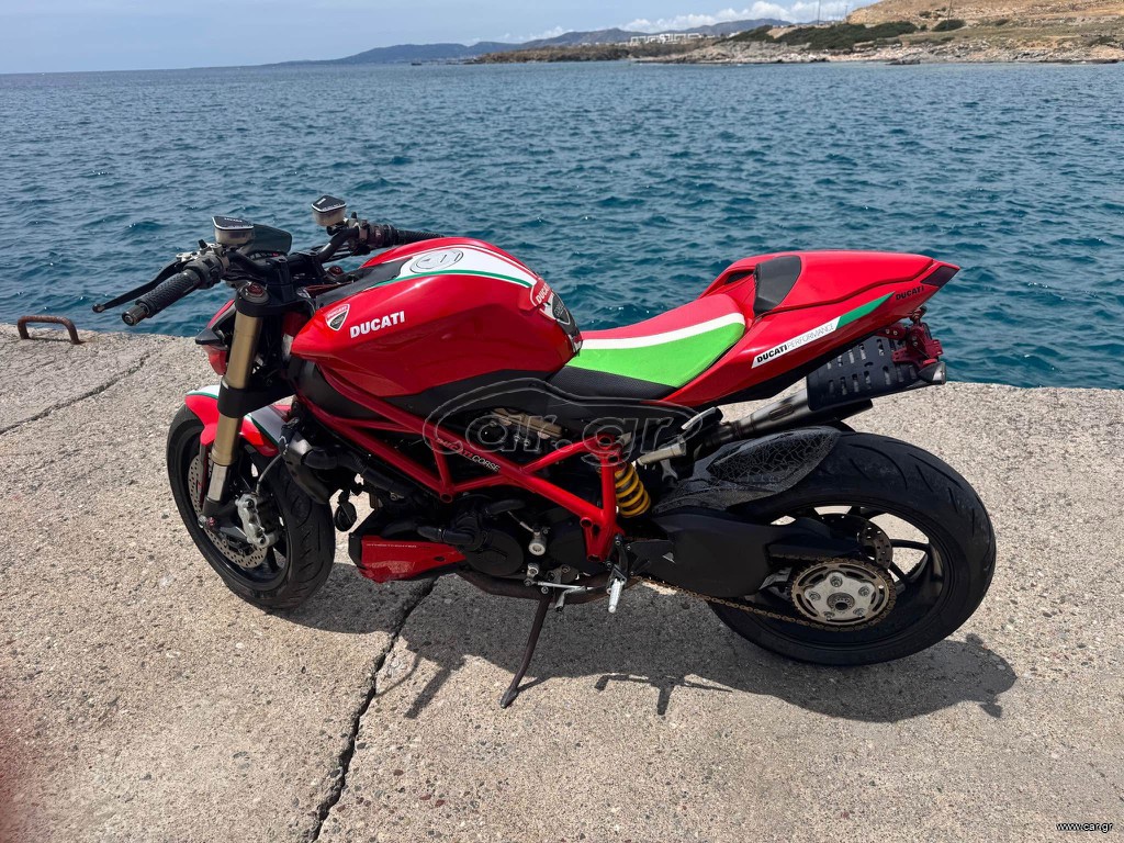 Ducati Streetfighter 2012
