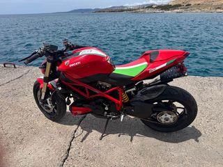 Ducati Streetfighter S 2014