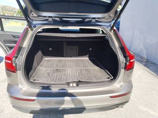 Volvo V60 2019 cross Country-thumb-7