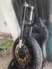 Μπροστινά speed triple 1050-thumb-1