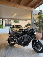 Yamaha MT-09 2023-thumb-1