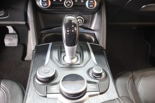 Alfa Romeo Stelvio 2019 Lusso Q4 Navi / 6 Χρόνια Δωρεάν Service-thumb-42