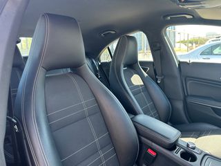 Mercedes-Benz CLA 200 2016-thumb-13