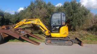 Εκσκαφάκι (διαβολάκι) JCB 2005 8032