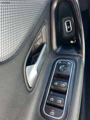 Mercedes-Benz CLA 180 2020 AMG LINE AUTOMATIC-thumb-18
