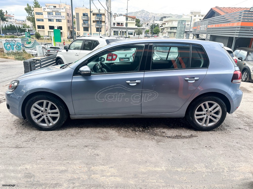 Volkswagen Golf thumbnail 4