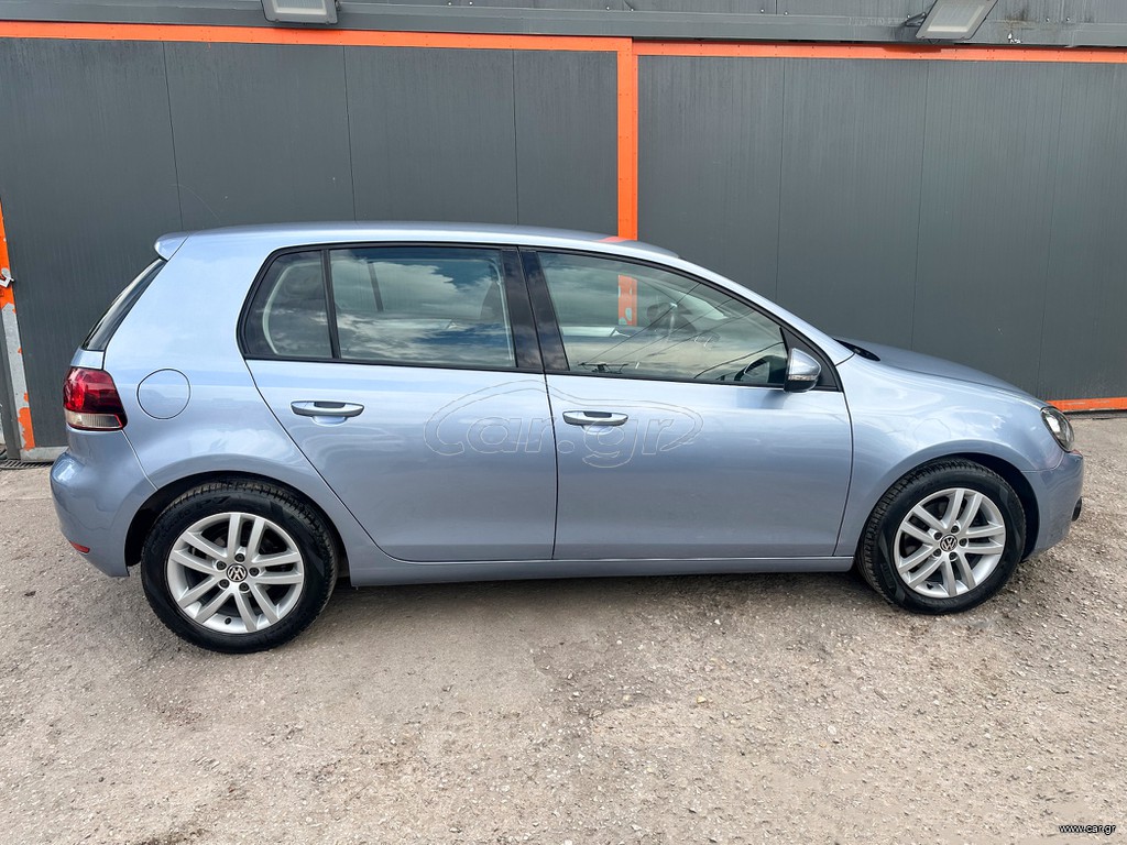Volkswagen Golf thumbnail 9