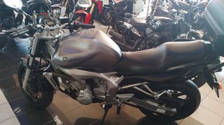 Yamaha FZ6 Naked 2005 FAZER 600-thumb-15