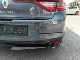 Renault Megane 2017-thumb-8