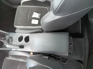 Renault Megane 2017-thumb-35