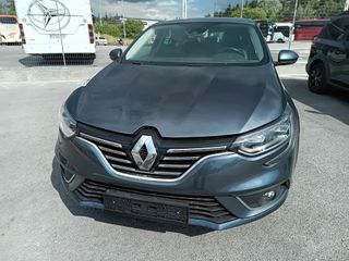 Renault Megane 2017-thumb-16