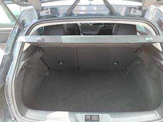 Renault Megane 2017-thumb-22