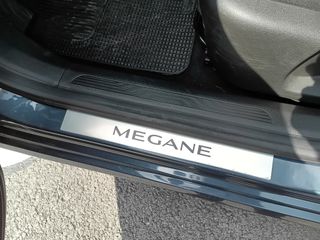 Renault Megane 2017-thumb-28