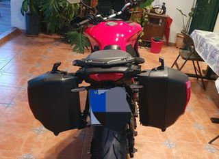 Πλαινες βαλιτσες tracer 900gt