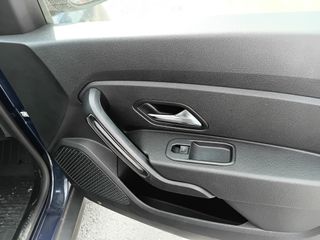 Dacia Duster 2020-thumb-22