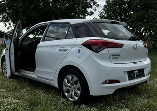 Hyundai i 20 2017-thumb-5