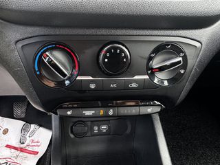 Hyundai i 20 2017-thumb-9