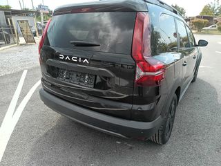 Dacia Jogger 2022 TCe EXTREME 110HP-thumb-7