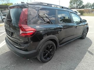 Dacia Jogger 2022 TCe EXTREME 110HP-thumb-8