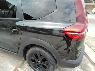Dacia Jogger 2022 TCe EXTREME 110HP-thumb-43