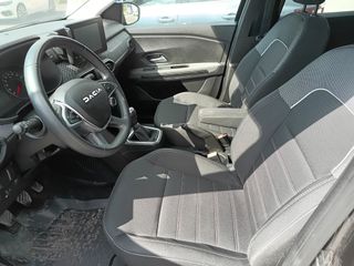 Dacia Jogger 2022 TCe EXTREME 110HP-thumb-14