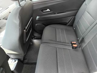 Dacia Jogger 2022 TCe EXTREME 110HP-thumb-30
