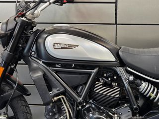 Ducati Scrambler 2020 ICON DARK-thumb-7