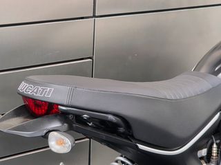 Ducati Scrambler 2020 ICON DARK-thumb-23