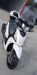 Kymco People GTi 2011