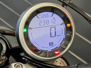 Ducati Scrambler 2017 Full Throttle-thumb-2