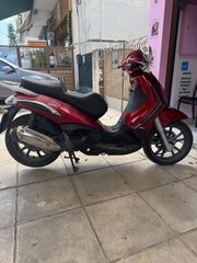 Piaggio Beverly 300i Tourer 2010-thumb-3