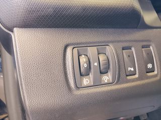 Renault Clio 2016 0.9 Energy Experience-thumb-12