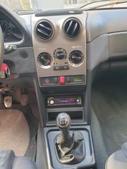 Alfa Romeo Alfa 146 2000-thumb-13